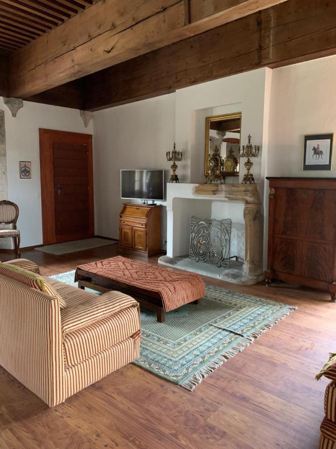 Le Chateau De Vuissens Hotel Екстериор снимка